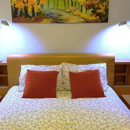 Habitacion, Salita Y Bano Privado, Reate Lbi00466 Alloggio in famiglia *
